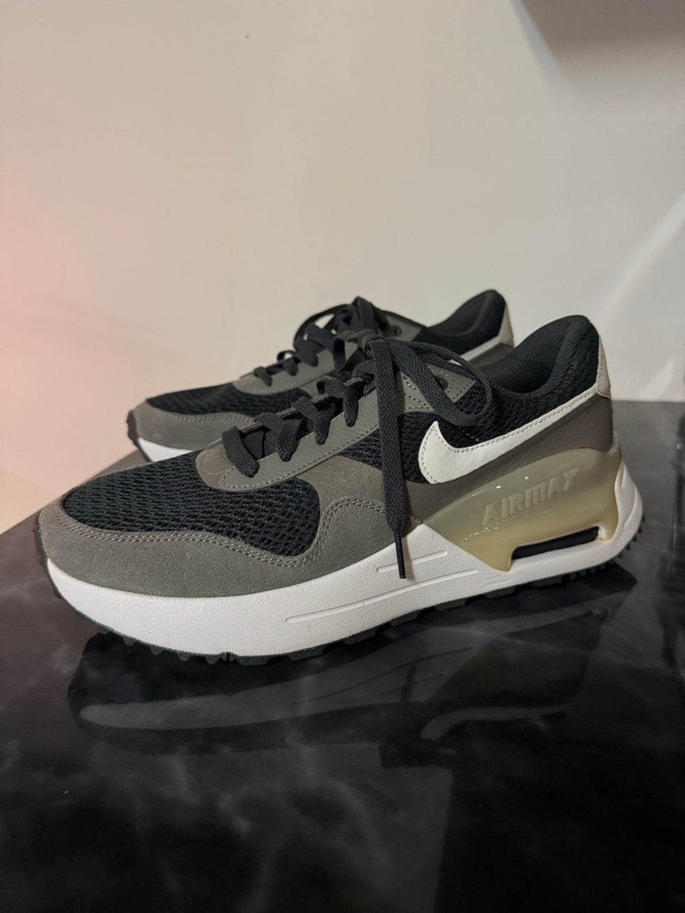 Men’s Nike Air Max Sneakers